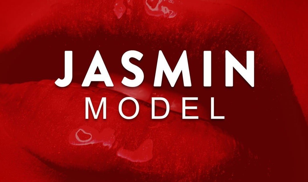 Sexy profile pic of LunaHuux